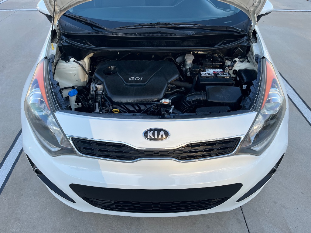 2015 Kia Rio - $5,795