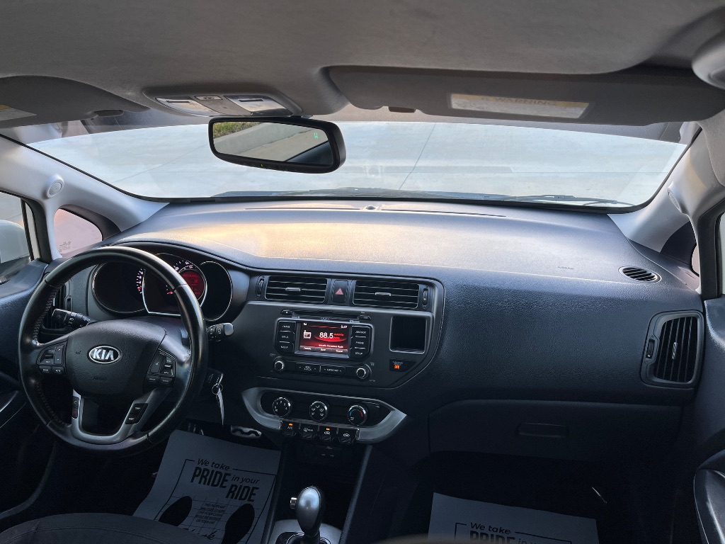 2015 Kia Rio - $5,795