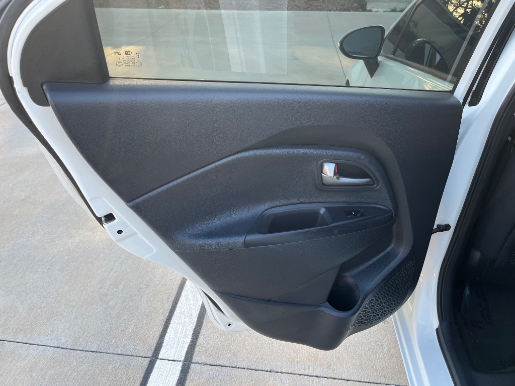 2015 Kia Rio - $5,795