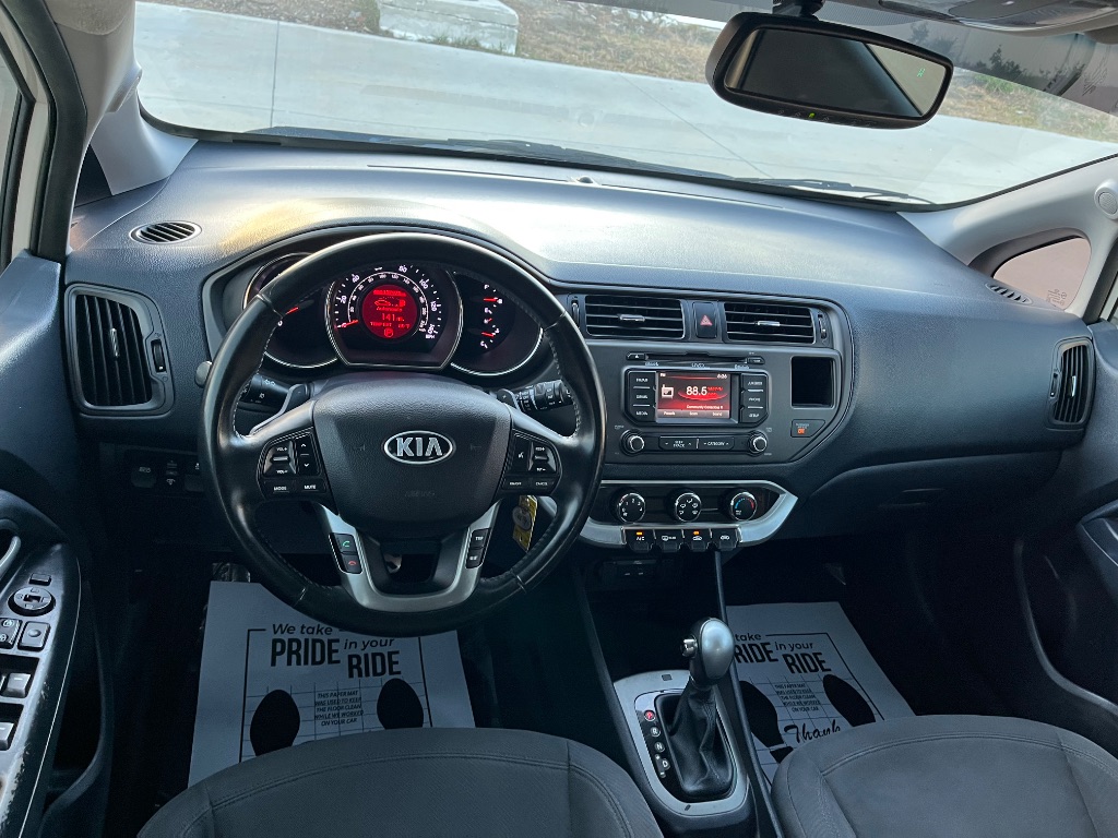2015 Kia Rio - $5,795