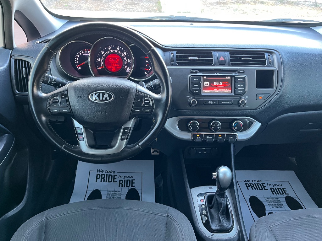 2015 Kia Rio - $5,795