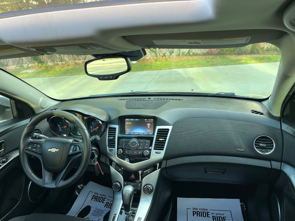 2015 Chevrolet Cruze - $6,995
