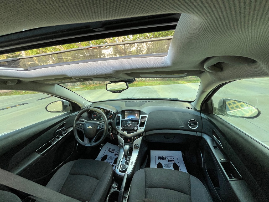 2015 Chevrolet Cruze - $6,995