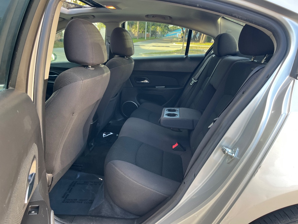 2015 Chevrolet Cruze - $6,995