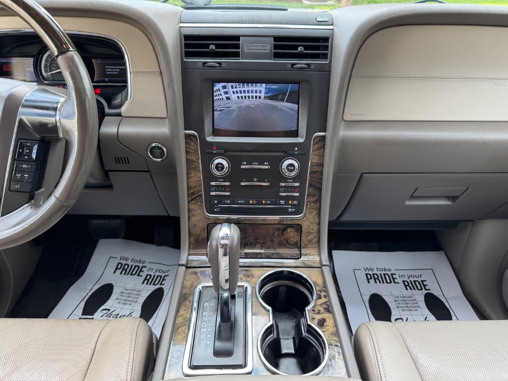 2015 Lincoln Navigator - $10,795