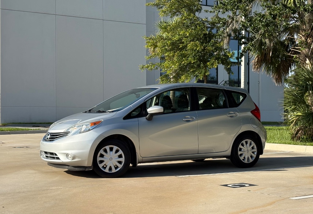 2015 Nissan Versa - $7,495
