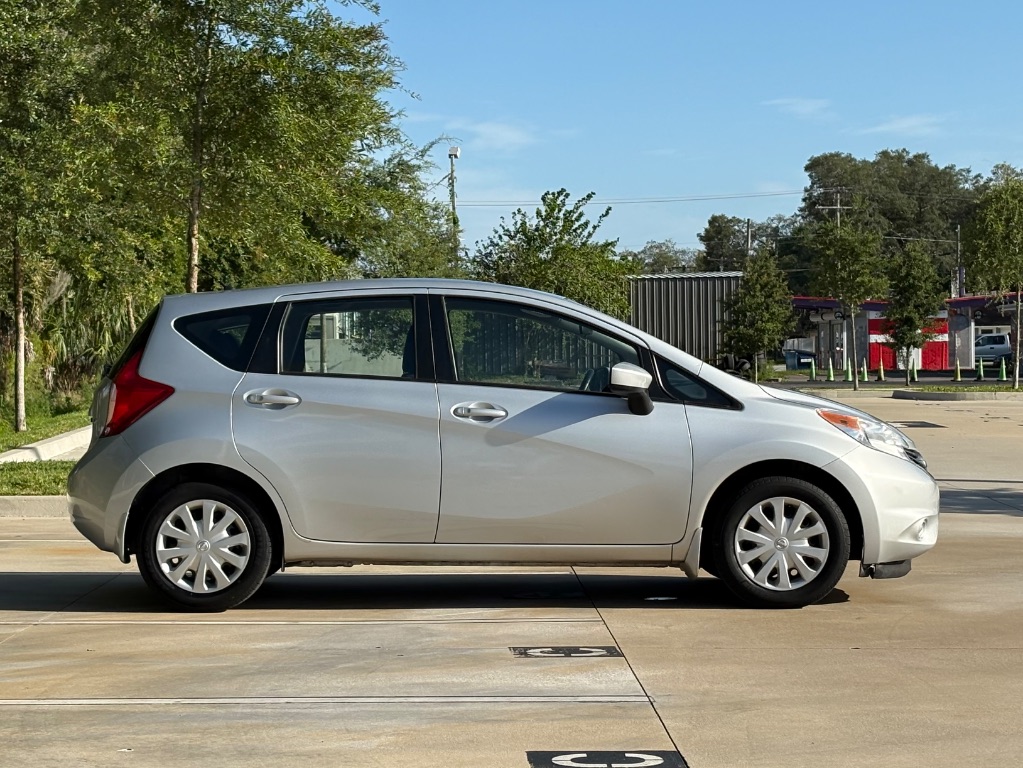 2015 Nissan Versa - $7,495