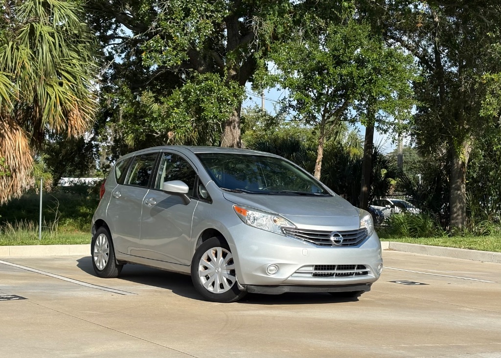 2015 Nissan Versa - $7,495