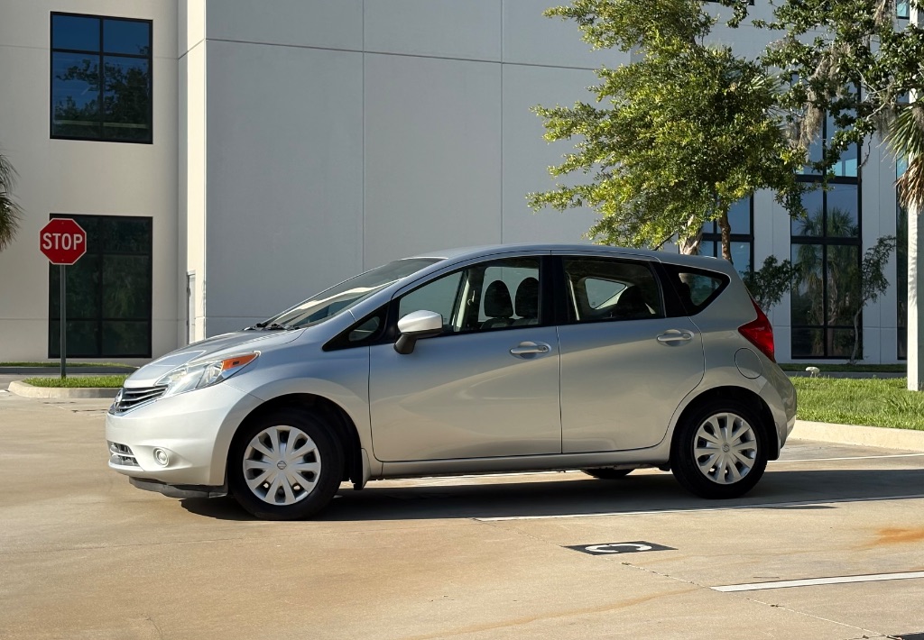 2015 Nissan Versa - $7,495