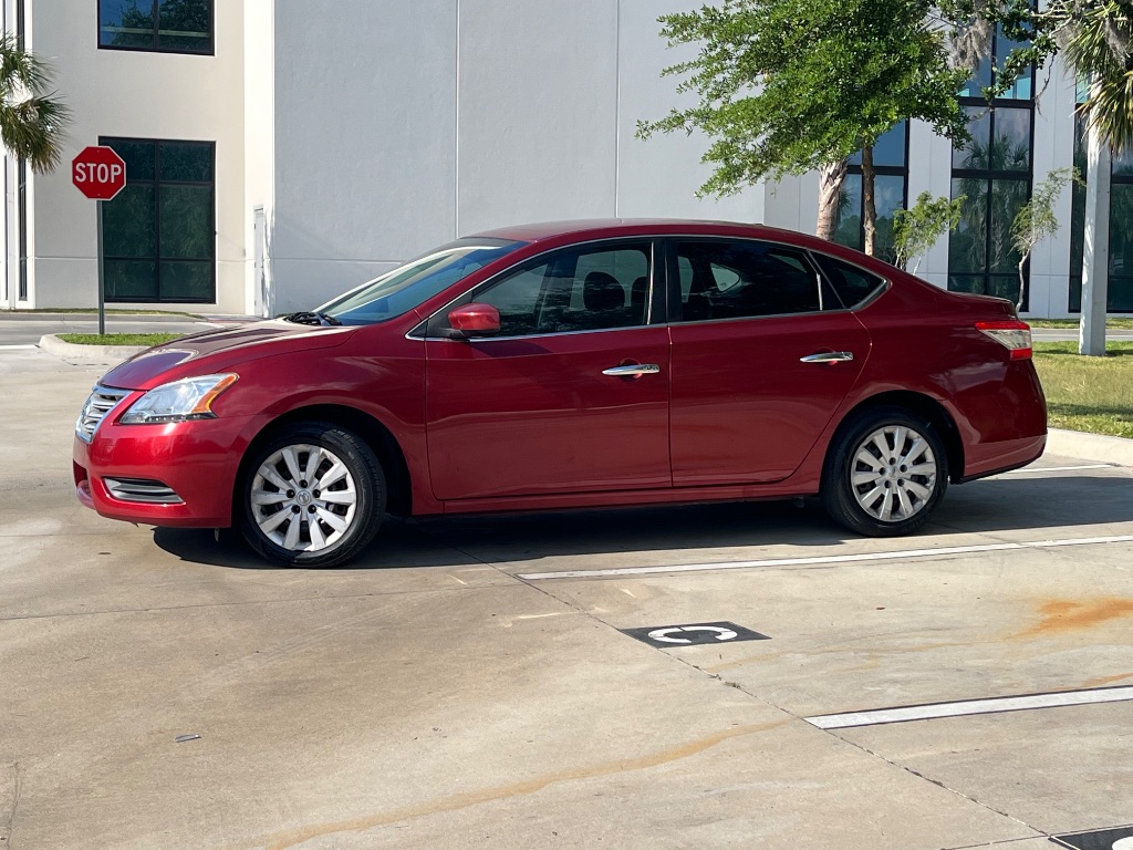 2015 Nissan Sentra - $5,685
