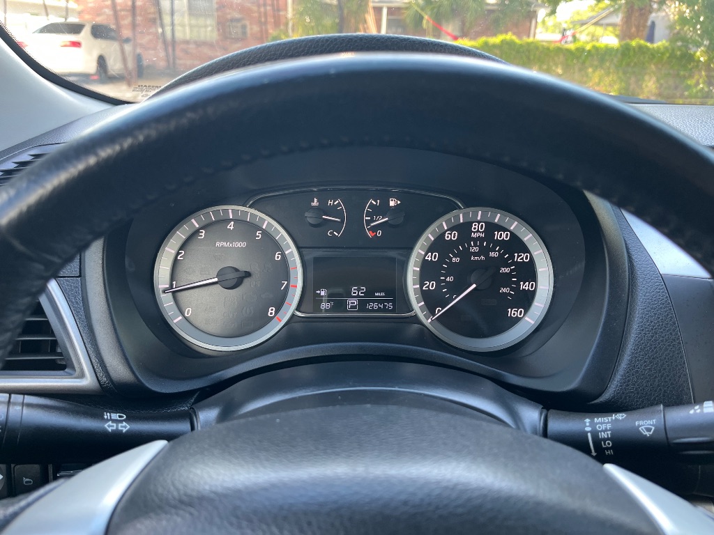 2015 Nissan Sentra - $5,685