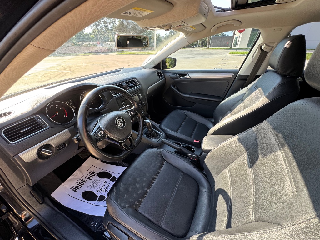 2015 Volkswagen Jetta - $7,995