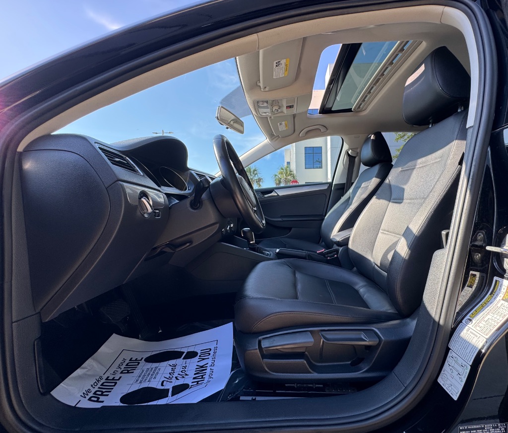 2015 Volkswagen Jetta - $7,995