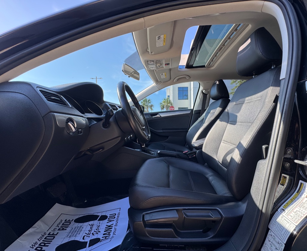 2015 Volkswagen Jetta - $7,995