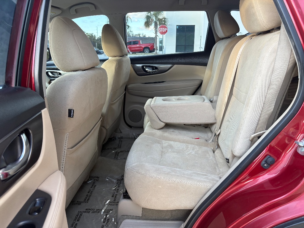 2015 Nissan Rogue - $7,425