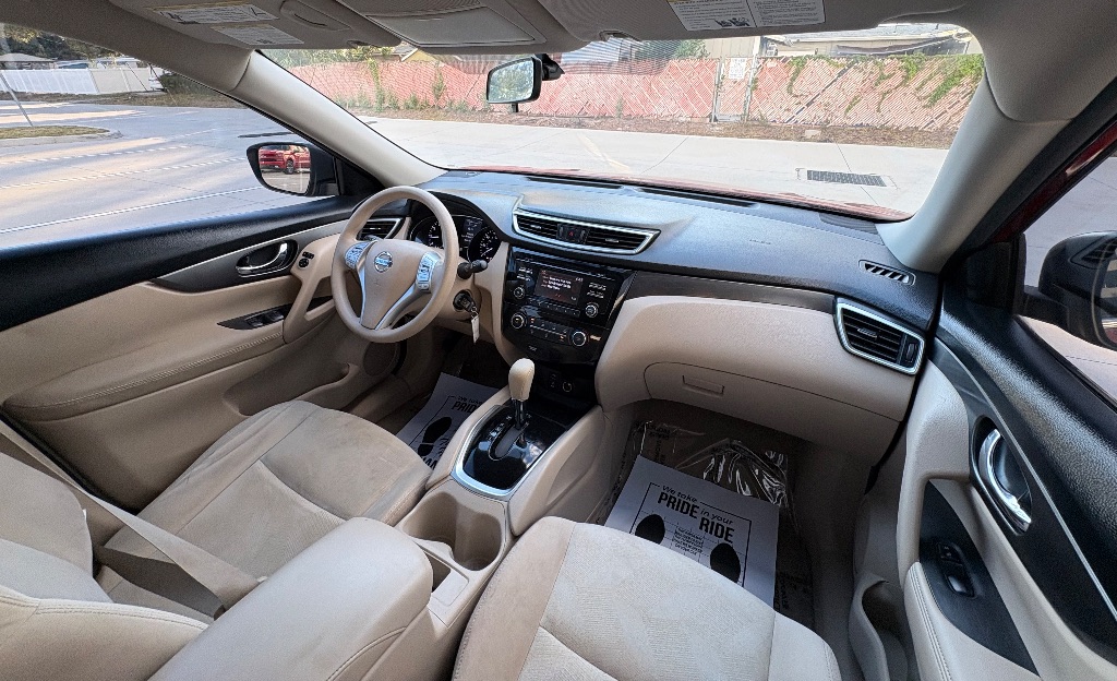 2015 Nissan Rogue - $7,425