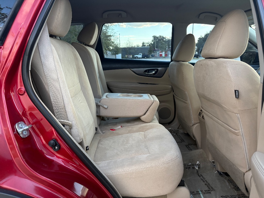 2015 Nissan Rogue - $7,425