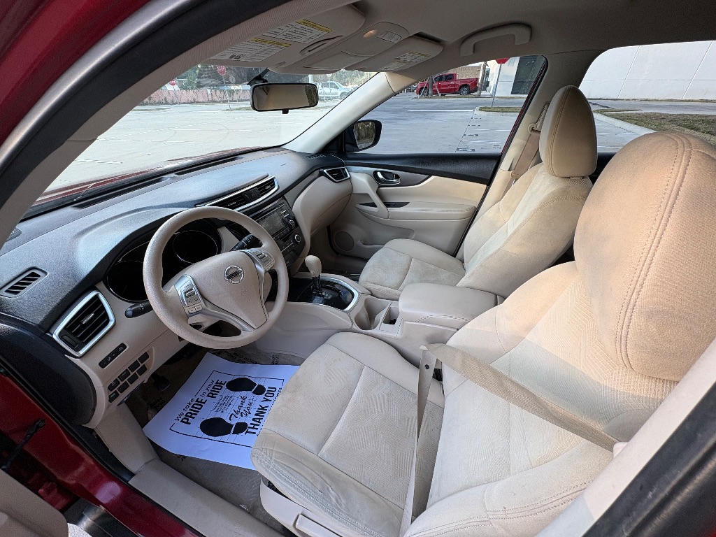 2015 Nissan Rogue - $7,425