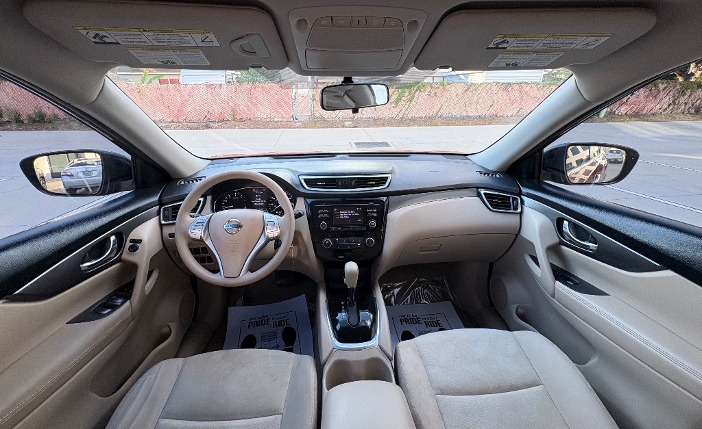 2015 Nissan Rogue - $7,425