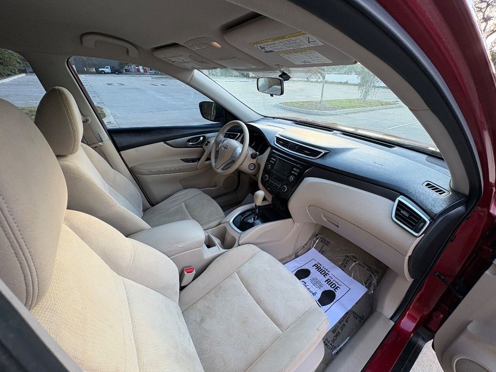 2015 Nissan Rogue - $7,425
