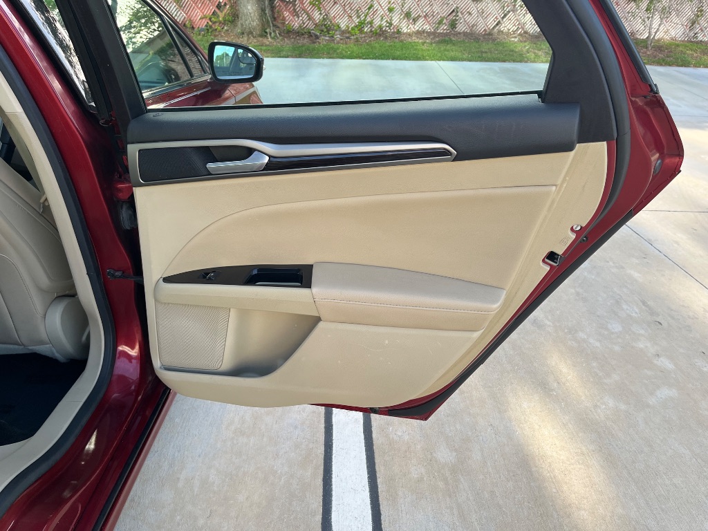 2015 Ford Fusion - $7,995