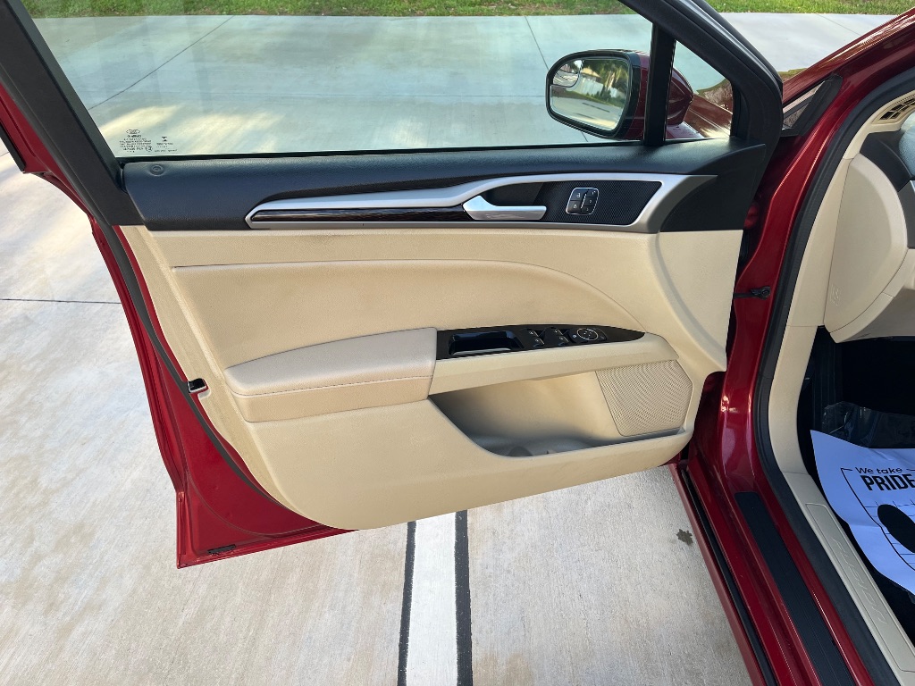 2015 Ford Fusion - $7,995