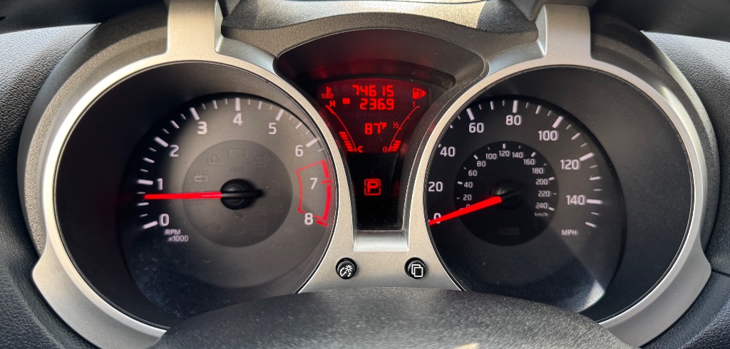 2015 Nissan JUKE - $8,595