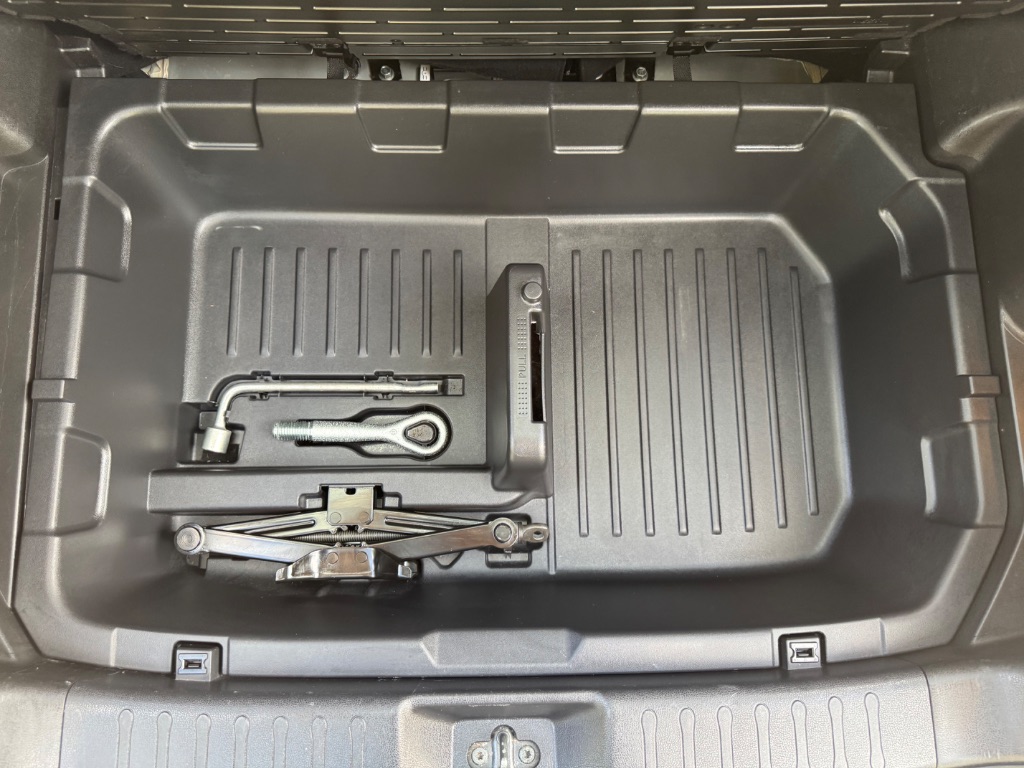 2015 Nissan JUKE - $8,595