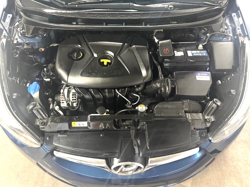 2015 Hyundai Elantra SE photo