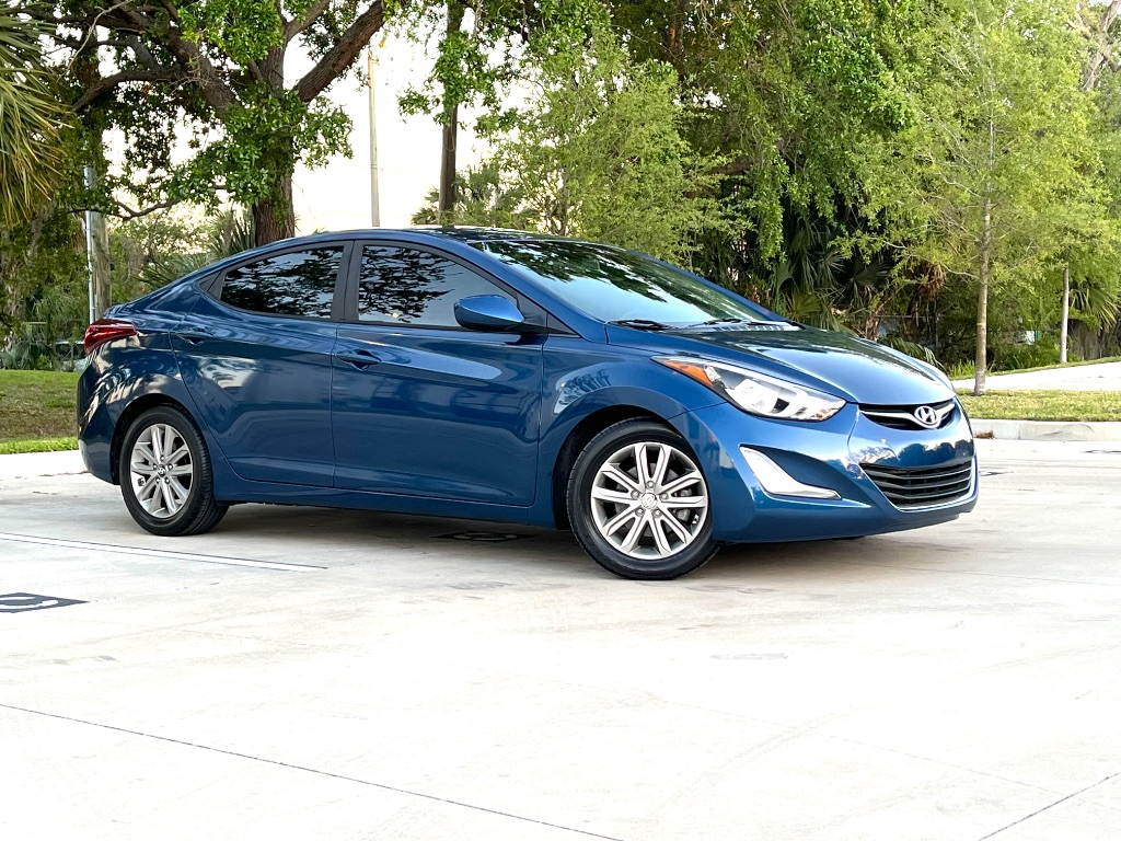 2015 Hyundai Elantra SE photo