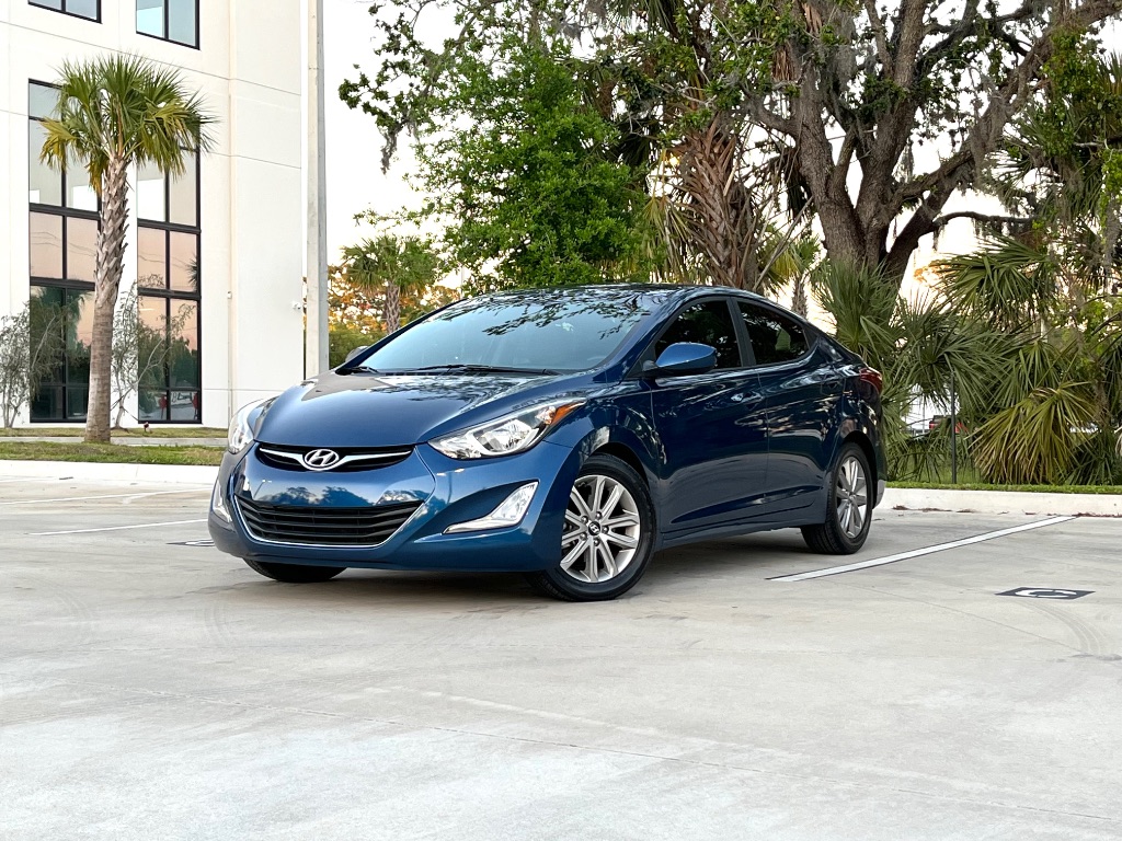 2015 Hyundai Elantra SE photo