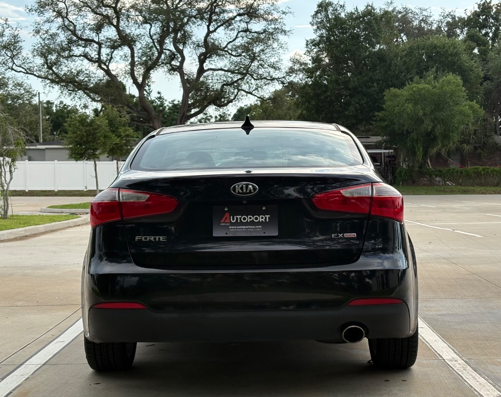 2016 Kia Forte - $7,985