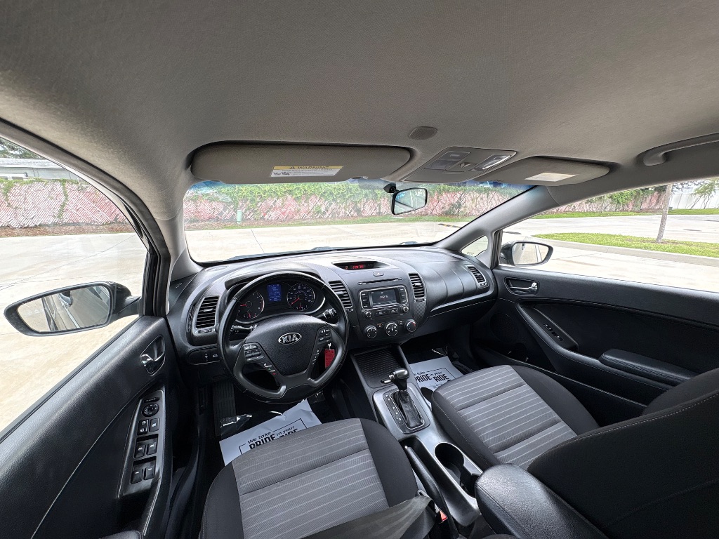 2016 Kia Forte - $7,985