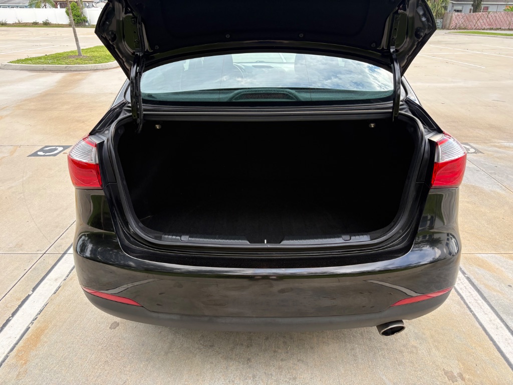 2016 Kia Forte - $7,985