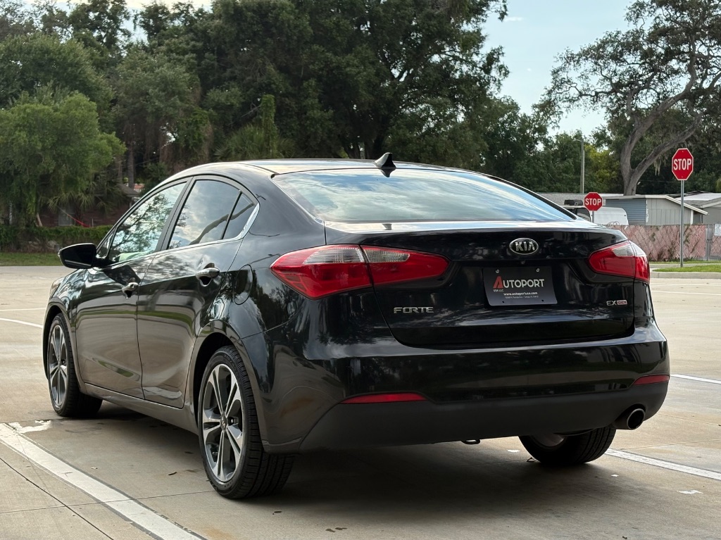 2016 Kia Forte - $7,985