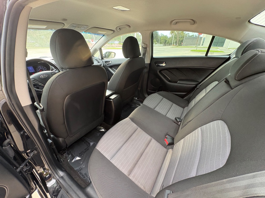 2016 Kia Forte - $7,985