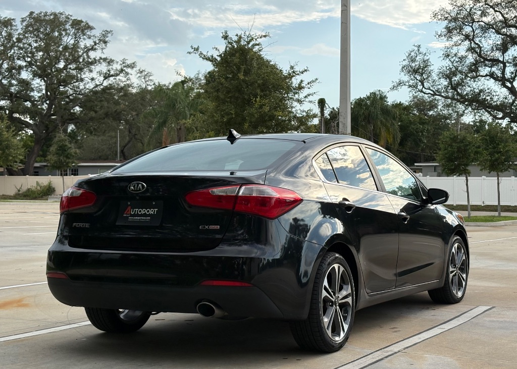 2016 Kia Forte - $7,985