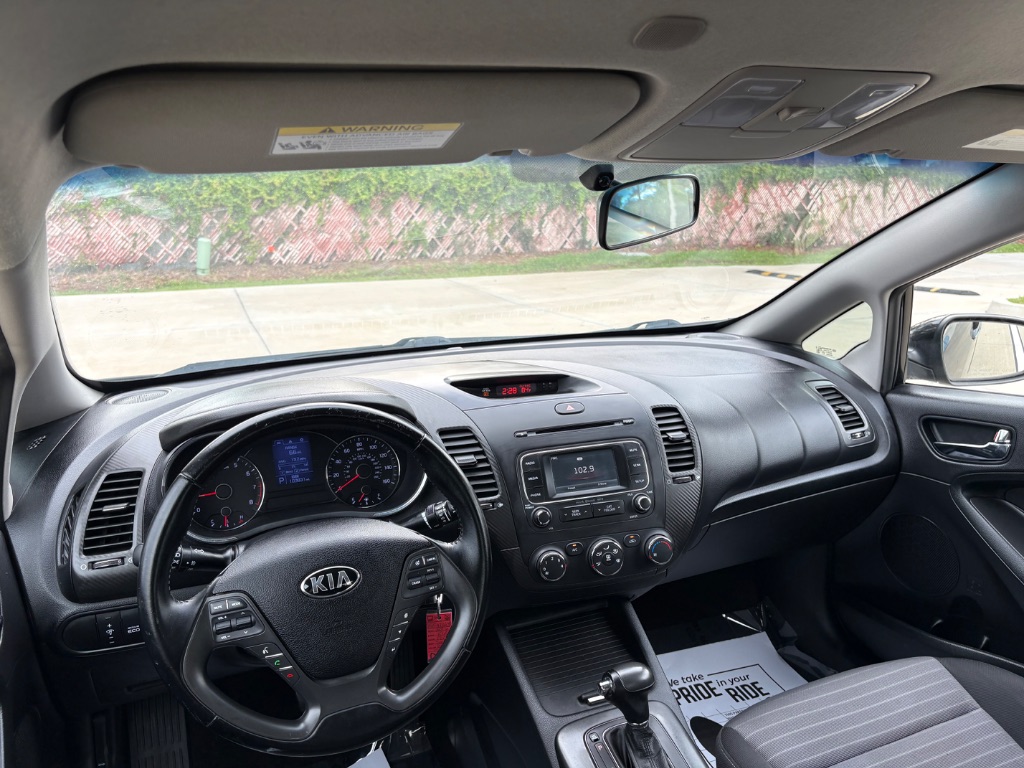 2016 Kia Forte - $7,985