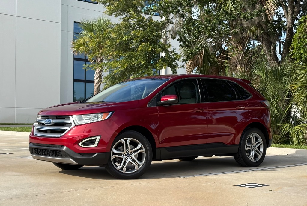 2016 Ford Edge - $10,995