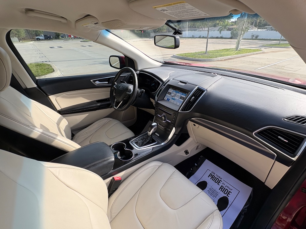 2016 Ford Edge - $10,995
