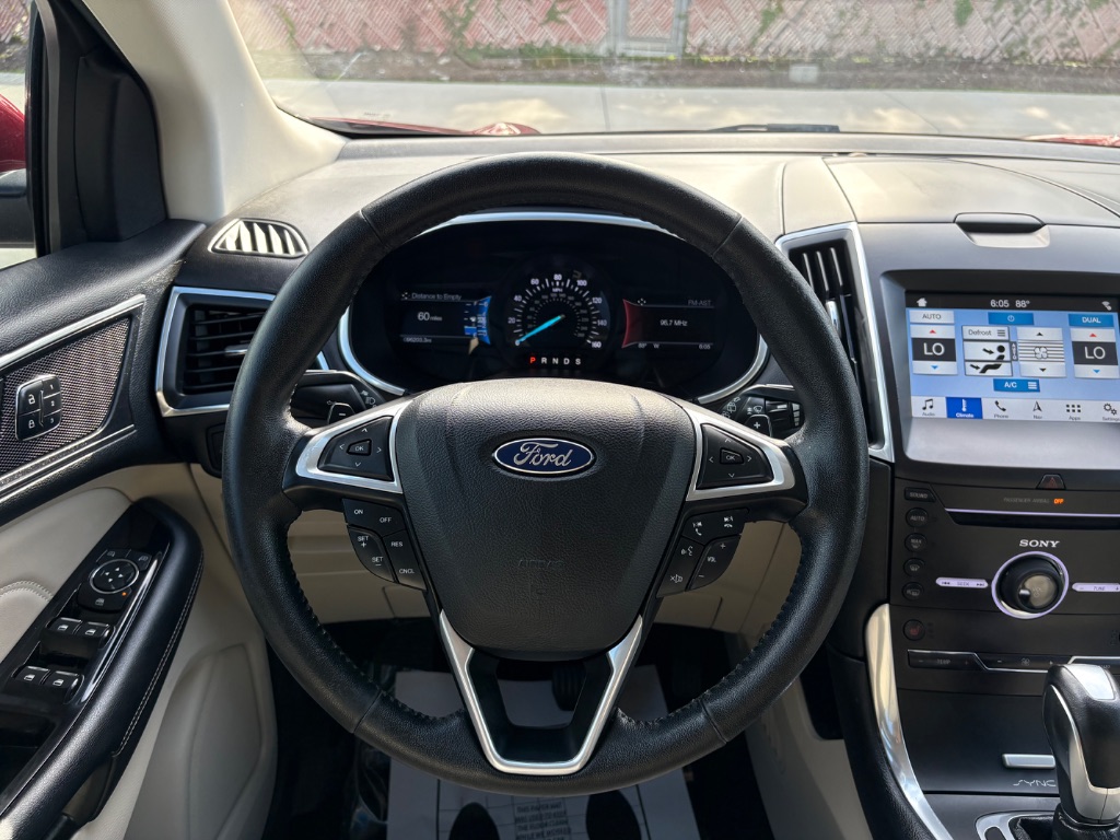 2016 Ford Edge - $10,995