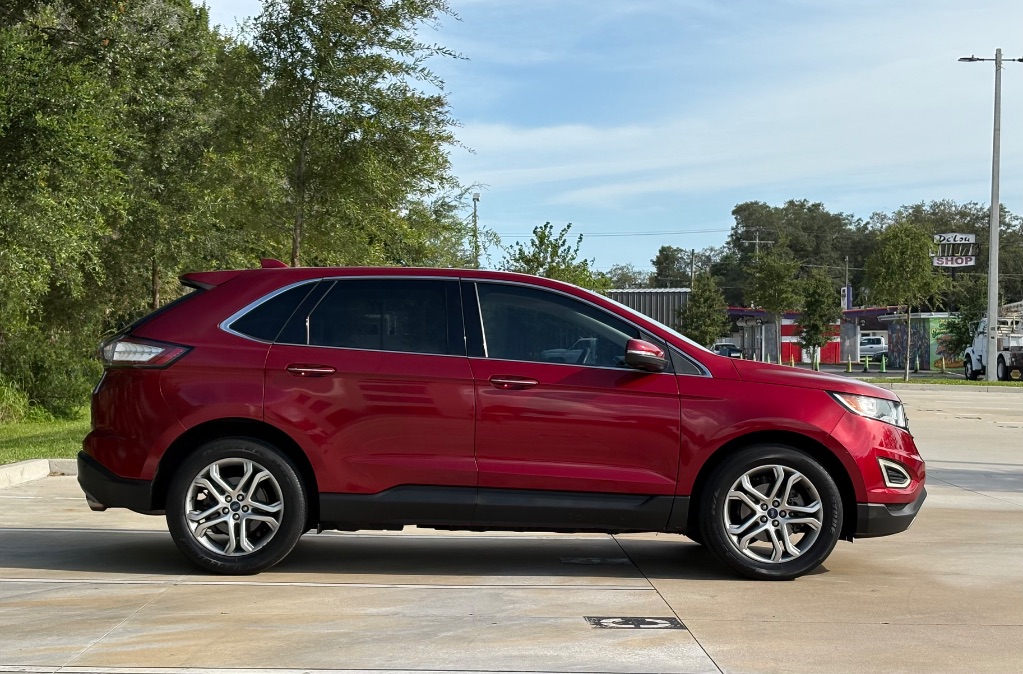 2016 Ford Edge - $10,995