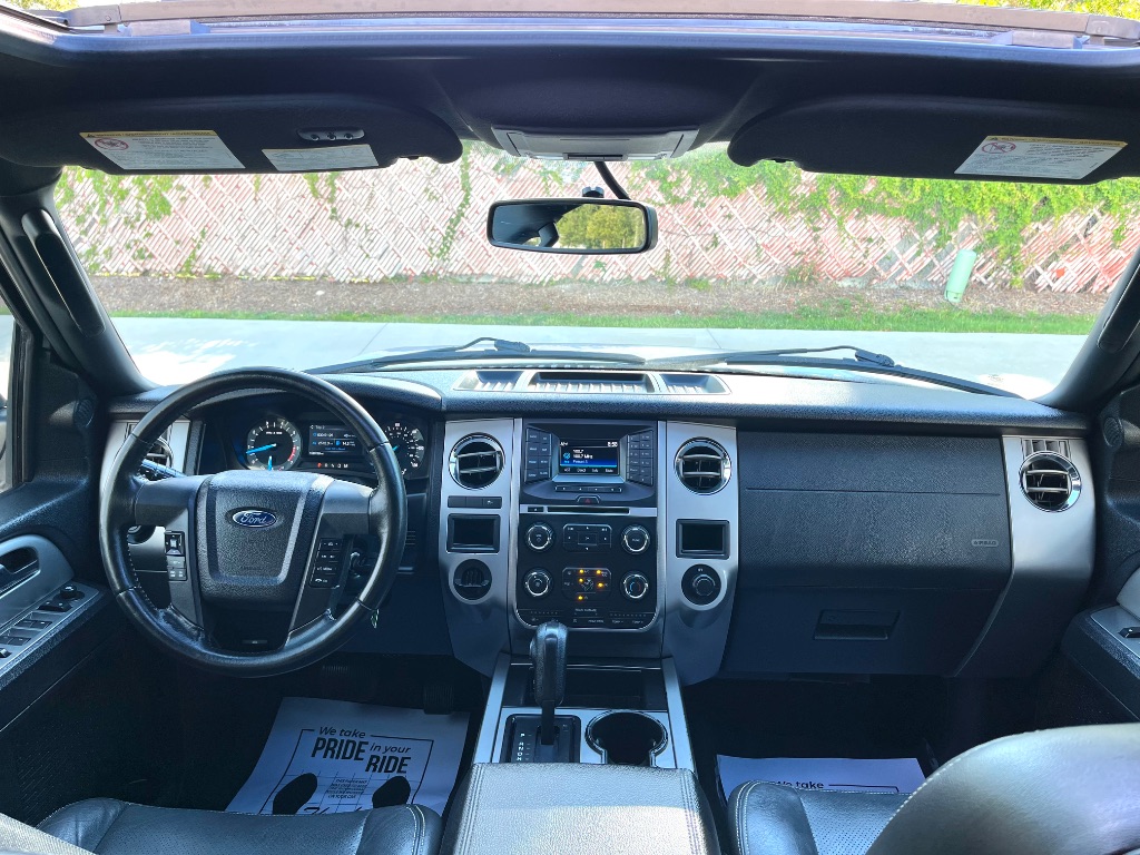 2016 Ford Expedition - $13,995