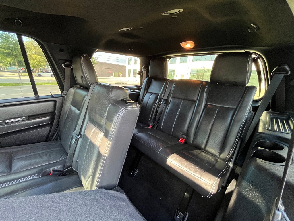 2016 Ford Expedition - $13,995