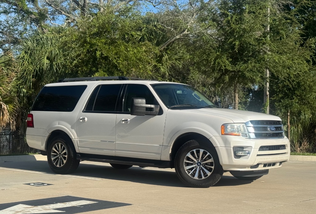 2016 Ford Expedition - $10,795