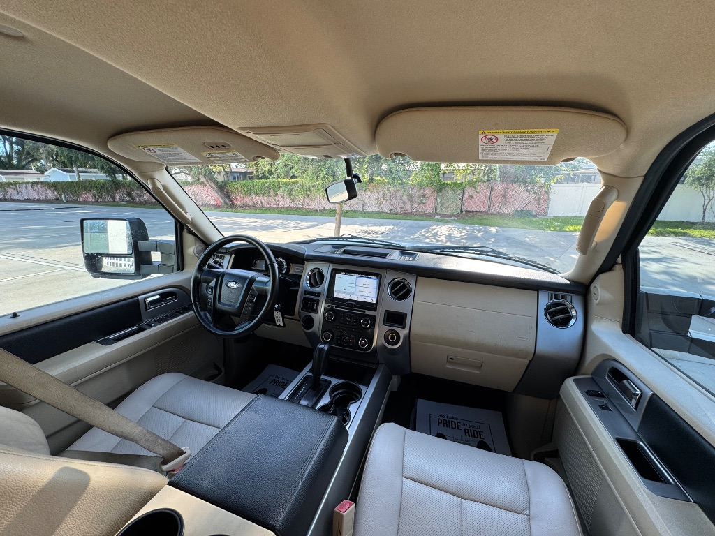2016 Ford Expedition - $10,795