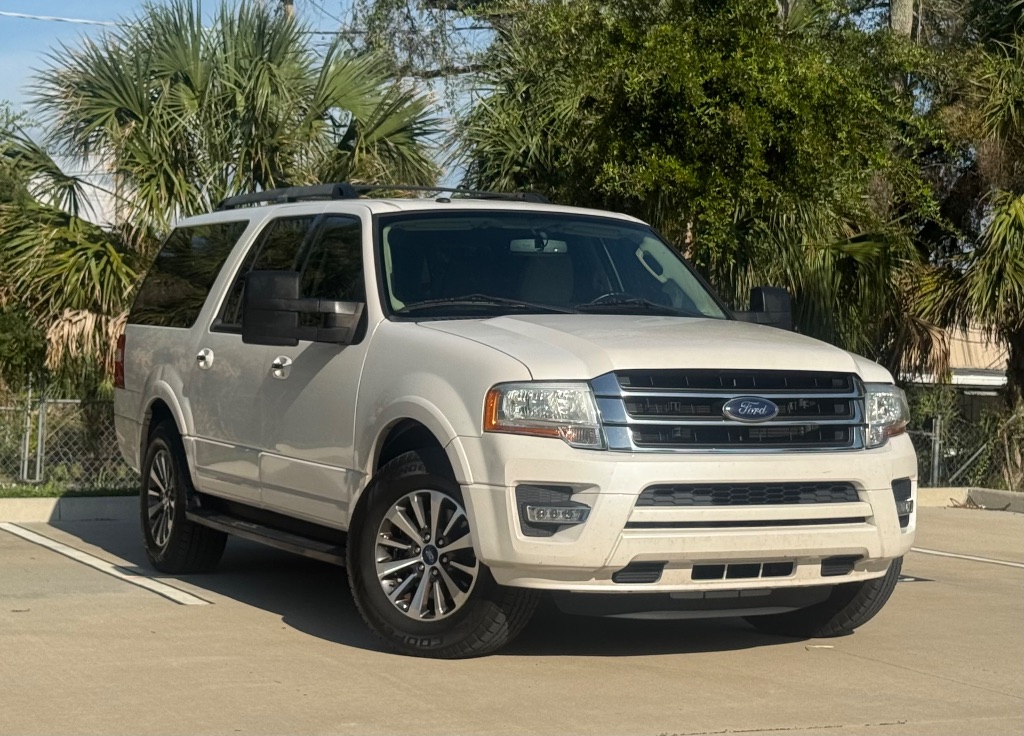 2016 Ford Expedition - $10,795