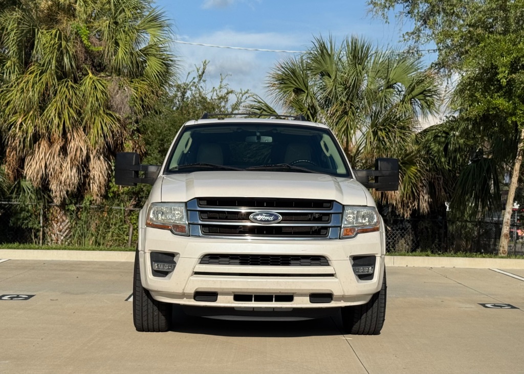 2016 Ford Expedition - $10,795