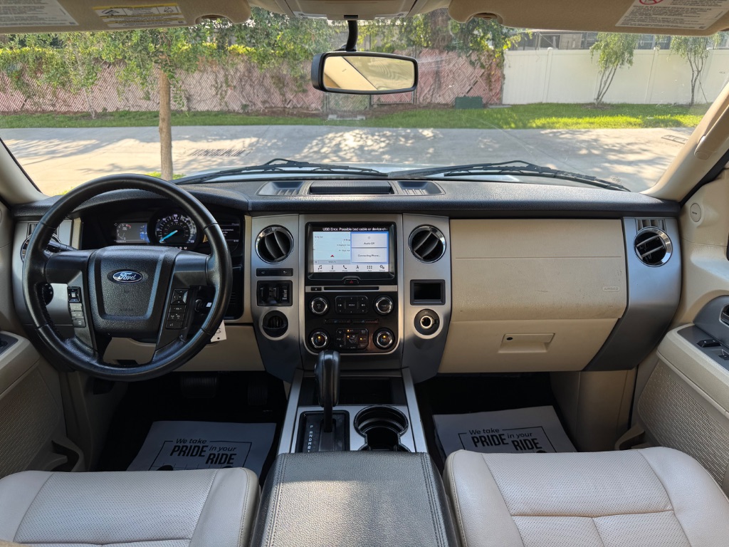 2016 Ford Expedition - $10,795
