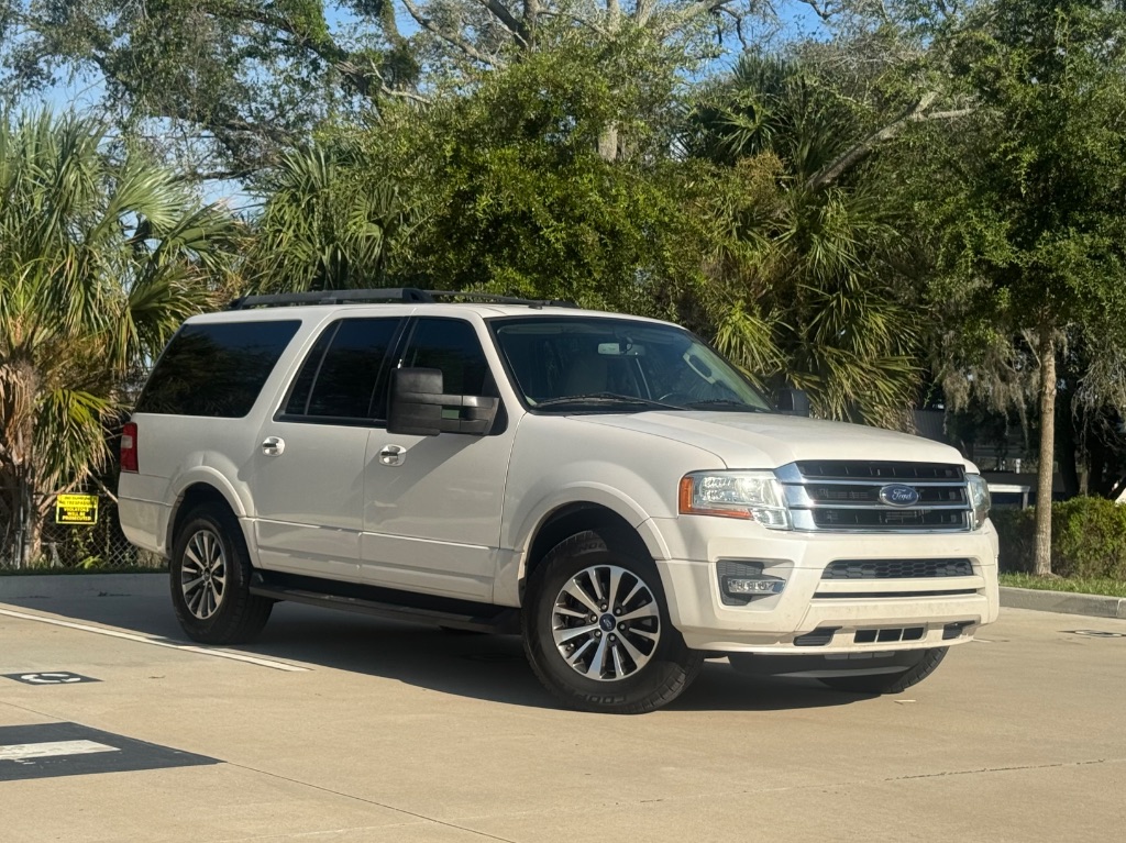 2016 Ford Expedition - $10,795